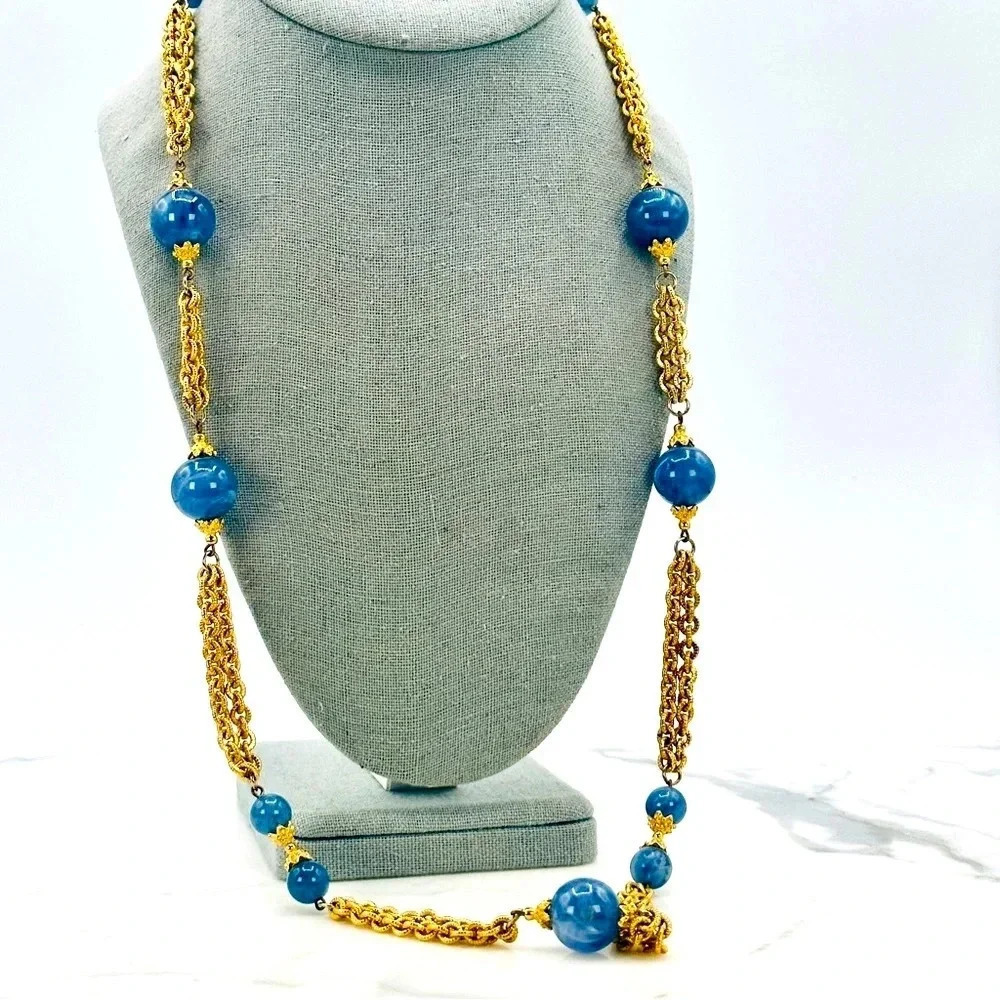 Vintage Chain and Bead Necklace Blue and Gold Barrel Clasp Detail End Ca…